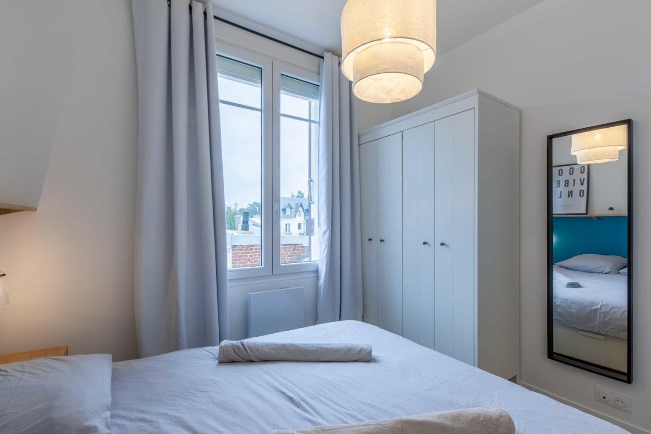 2-Bedroom Apartment With Balcony Near Hippodrome 도빌 외부 사진
